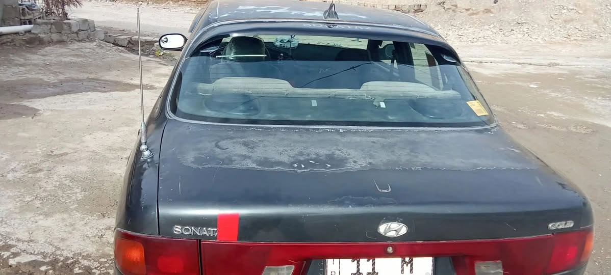 سوناتا تو 93منضومة غاز كابون بانزين رقم نكليزي بسمي جديد كير عادي داخلها كلش نضيف تايرات نص عمرالسعر 42بي قليل رقمي ***********
