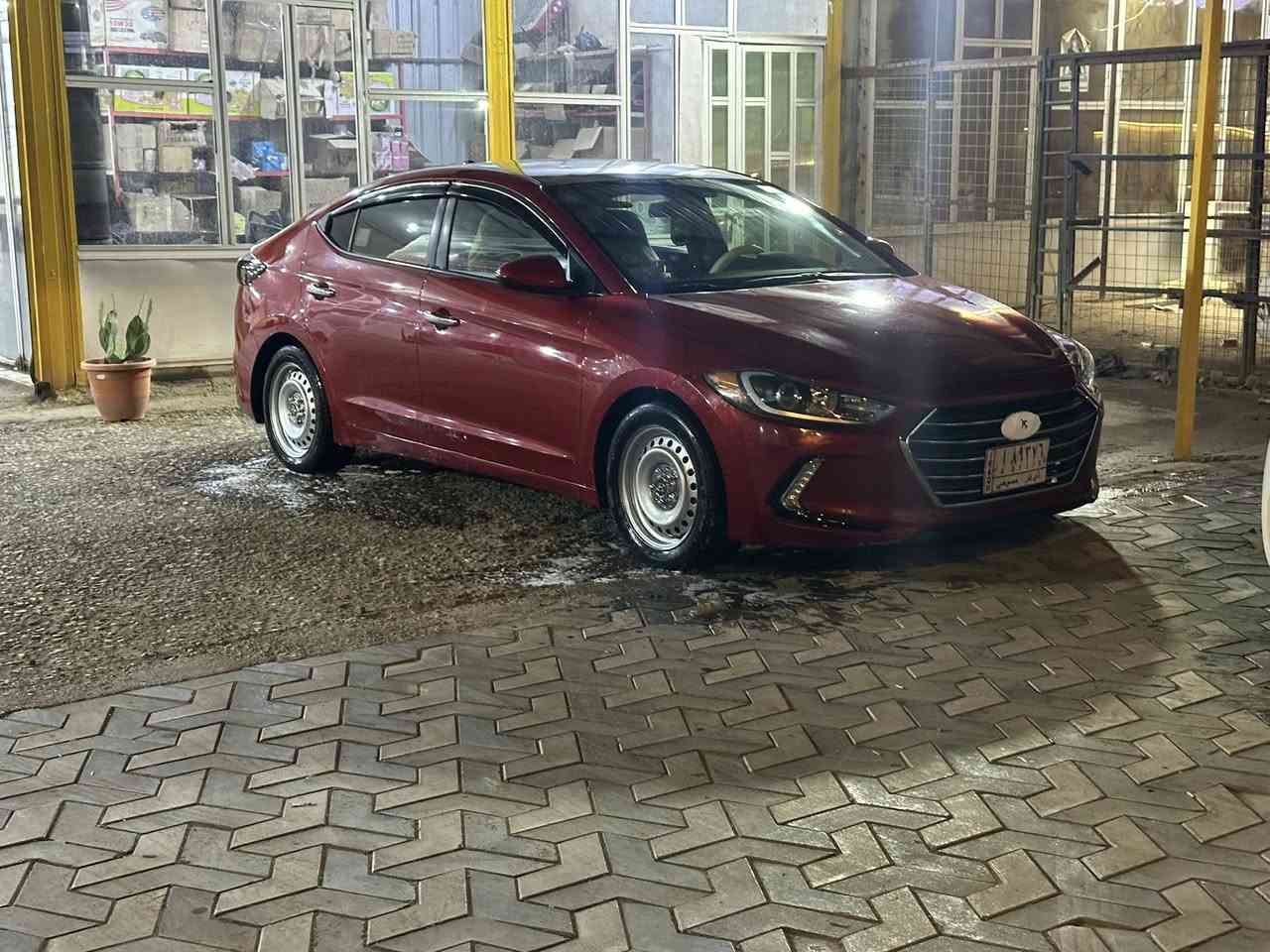 سلام عليكم
النترا17وارد امريكي 
تبديل قطعه وحده فقط بنيد بدون دواخل 
كفاله مكينه كير حداديه تبريد تاير ماشيه 122
للمراوس فقط بصفره 
***********
