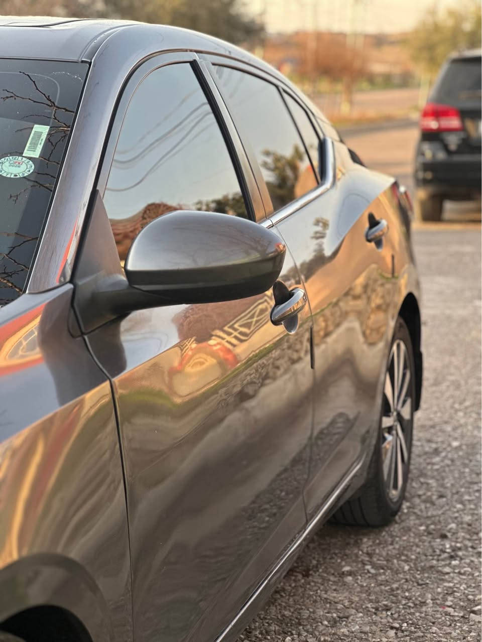 Nissan Sentra SV. 2023
نيسان سنترا 2023 
مكينه 2.0
دوش 4
موديل Sv
كوشنات الاماميه هيتار 
ستيران هيتار 
داخلي قيسي 
نظام eco
كشن كهربائي 
رادار امامي خلفي 
تحديد مسار 
بصمه 
فتحه سقف سلايت 
شاشه كاربلاي
ماشيه 56km

رقم شاصي 3N1AB8CV4PY273546
ضرر خفيف جاملغ تبديل شركه 
وارد أمريكي ايرباك سستم
لون نفطي 
مرقمه دهوك / سنويه جديده / مرقمه قبل 6 اشهر 
تحويل شرط ثاني يوم 
كتاب جام اسود مخول من مرور دهوك 
بدون قص / بدون دواخل /ايرباك سستم 
الاستفسار اتصل عالارقام التاليه 
او مراسله الصفحه 
***********واتساب 
*********** دهوك, العراق
