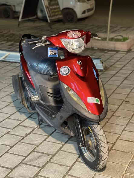 سلام عليكم 🫡 
دراجه ماكس عدله 
سرعه 120.  للبيع 
دراجه شلعه معدل كهربائيات كلهه شغاله 
اي نقص مابيهه 
جيب فيتر وتعال افحص 
دراجه مكينه بلاديه 
لون مميز ❤️
دراجه خير من الله 
العنوان بغداد مدينة الصدر قرب مطعم ليمونه 
الاستفسار الاتصال على الرقم 
***********
