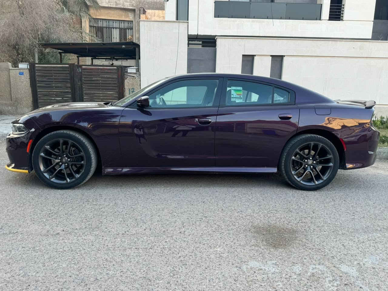 السلام عليكم 
للبيع فقط جارجر GT خليجي 2021 رقم بغداد ماشية 35 Km جديده جداً ما بيه اي نقص ابد فول موصفات مكفوله من صبغ والتبديل 
بيه فقط بارد بصندوك السيارة 
السعره 272$ورقة مكانه بغداد شارع فلسطين ***********
