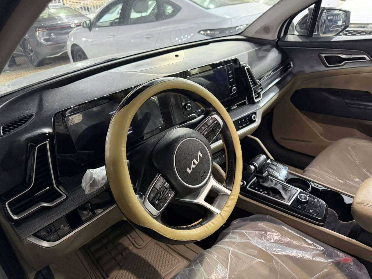 تحيه طيبه السلام عليكم 

كيا سبورتج 2022 خليجي

فول مواصفات 

ماشيه 42 ألف 

مكينة 2000 دوش 

بصمه تشغيل 

بصمه ابواب 

شاشه كامره 

تحكم ستيرن 

حساس خلفي أمامي 

مقاعد كهرباء 2 

تدفىه كشنات 

جنطه كهربائي 

مري شفط 

قيادة ذاتي 

ويل 20

بارنوما 

لد خلفي 

لايت عدسه 

شاحن وإير لس 

نقطه عمياء 

فول مواصفات من أخير

رقم اربيل شرط تحويل مباشرة او وكاله 

السعر 220 ورقه وبيها مجال 

أي استفسار رقم صاحب سياره 

0700031110
بيه شبر جاملغ ايمن صبغ بدون دواخل


**إذا كنت صاحب هذا الإعلان وتريد حذفه لأي سبب، رجاءا أرسل رسالة إلى الدعم الفني**