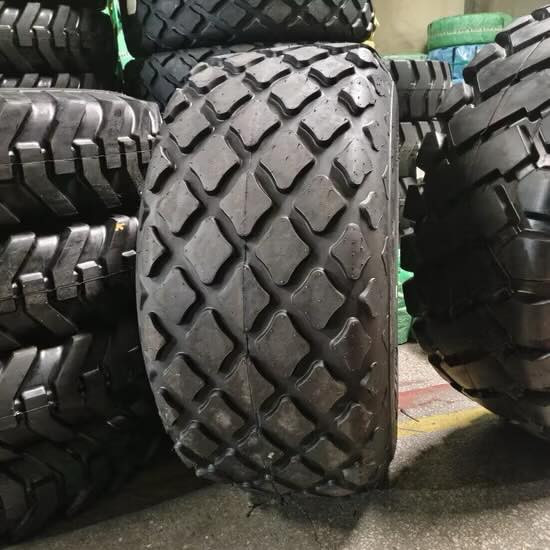 السلام عليكم 
نعلن توفر اطارات هندي الاصلي وصيني حادلة ضلفية وستيل جديد فقط واطارات شفل جميع القياسات موقعنا
 بغداد - مجمع مشن 
للتواصل : ***********
