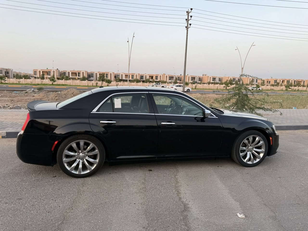 السيارة فول مواصفات للاخير
اوباما ٢٠١٦ وارد كندي كلين تايتل 
حساس امامي خلفي
حساس جانبي
تبريد تدفئة بالمقاعد الامامية
تدفئة بالمقاعد لخلفية
بردة خلفية
تدفئة ستيرن
بانوراما قطعتين
رادار
تحديد مسار
السيارة وارد كندي كلين تايتل
صارلها عندي 6 سنوات جنيتها
انطخت هنا مثل ما مبين بالصور بدلته بواحد بلادي لون مطابق جديد سنوية منتهية تريد تحويل او وكالة
جاهزين
السيارة جاهزة للهزة
مكاني البصرة
للاستفسار ***********
