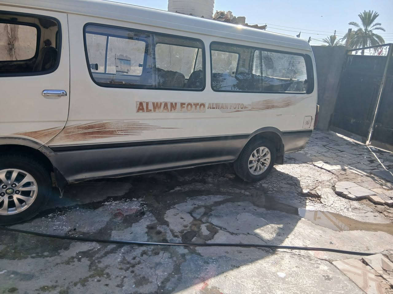 سلام عليكم فتون الوان مديل ٢٠١٢ سياره مكفوله من الصبغ مكينه وكير واكسنت خير من الله للبيع مطلوبه غرامات تريد تحويل تريد وكاله سياره رقم انبار الماني السعر ٣٥ وبيهه مجال للاستفسار هذا رقمي ***********
