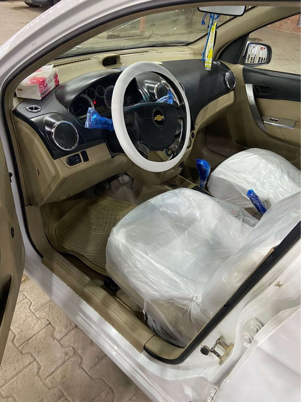 افيو موديل ٢٠١١ ربيل وكاله ومداور جاهزه كير محرك حداديه تبريد بيه ٣ قطع صبغ رشاش سعرها ٦٥ مكاني نجف *********** النجف, العراق
