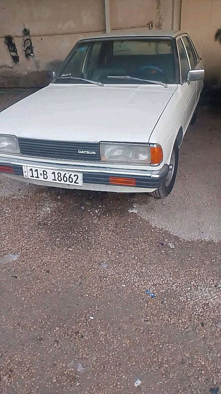 سلام عليكم سيارة للبيع داتسن موديل 80صالون لون ابيض سيارة حلوة شوفته تبريد ثلج كير عادي لون ابيض مثل ما موضح بل صورة السعر 40ورقه وبيه مجال للطيبين مكاني الفلوجه شارع الجديد معرض الخليج الاتصال ع الرقم ***********
***********
