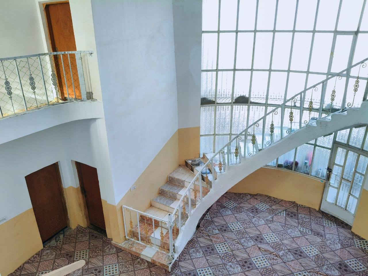 دونم عقد 35 مجدد عمود 650 يبعد عن طريق ياحسين 200 متر على شارع تبليط ومجاور مدرسه مع دار مساحه 450 متر طابقين يتكون من 6 غرف واستقبال ومطبخ وصحيات خارج وداخل البناء طابوك صب كونكريت والسعر 140 مليون للاستفسار الاتصال على الارقام التاليه ***********☎️☎️
*********** ☎️☎️
