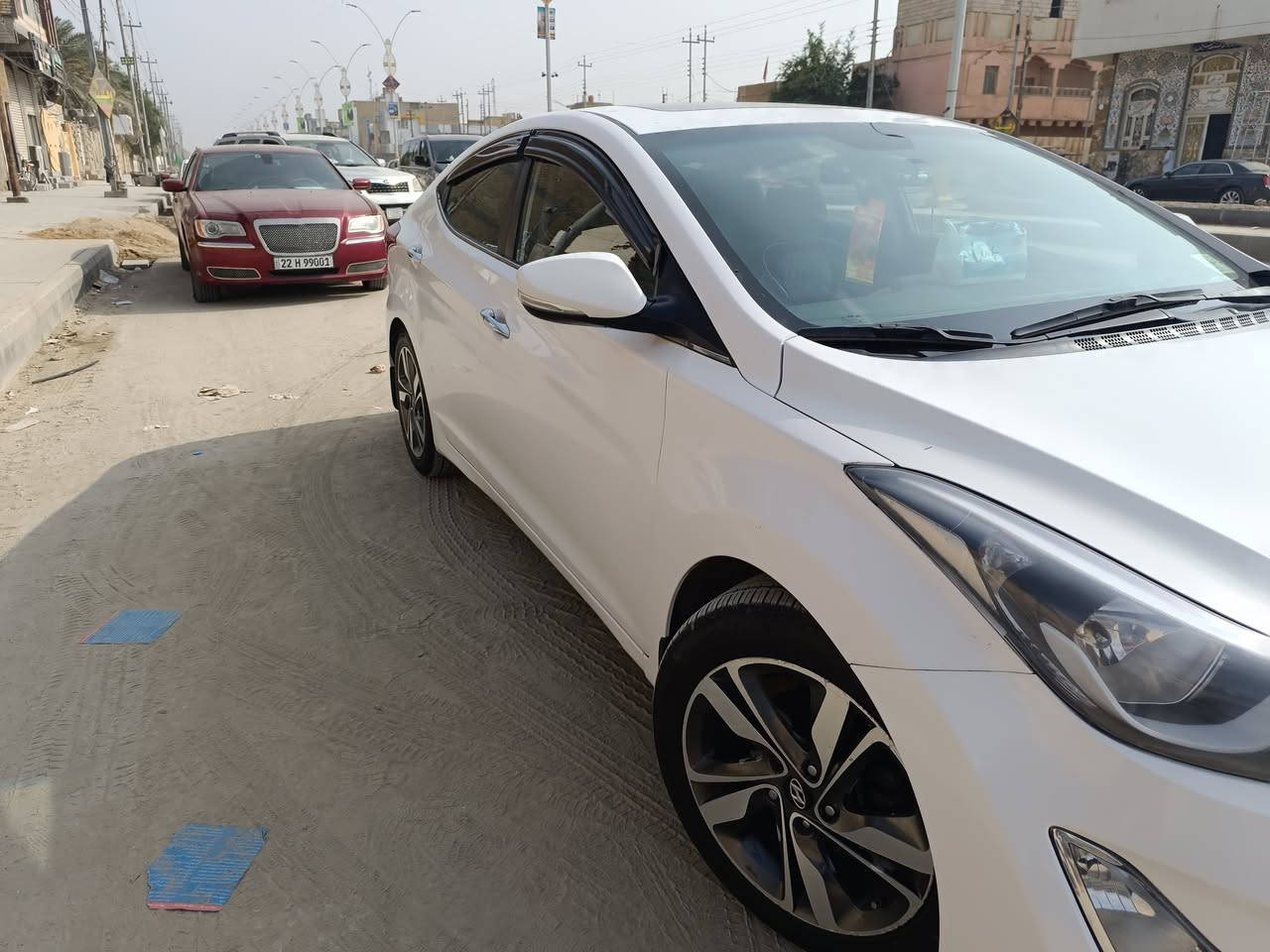 السلام عليكم
النترى 2014 شكل ال2016

سيارة فول مواصفات 

GLS

بصمه ابواب وتشغيل وجنطة 

 وفتحة سقف 

سيارة جاهزه على اخر حباية 

تخم تاير 

منظومة تبريد جديدة من كمبريسر للفريز 

محرك جديد 

شاشة 

فقط بنيد مبدل

وبيها طخة باب السائق 

سيارة بأسمي 

المكان ذي قار سوق الشيوخ 

السعر 135 وبيها مجال للشراي
***********
