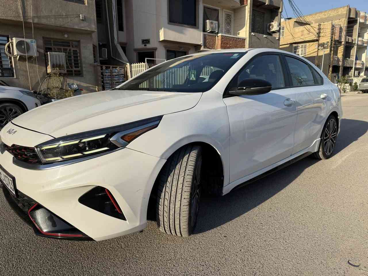 السلام عليكم للبيع 

فورتي جيتي تيربو

Kia Forte GT 2022 

كير Dct دبل كلج 7نمر 

مكينه 1.6 تيربو  201hp

رقم بغداد تحويل ثاني يوم  

حادثها بنيد وجاملغ  وبيه جاملغ خلفي وقبغ جنطه صبغ بأمريكا

والصور الحادث مرفقه

مواصفات GT معروفه فول1/1 اعلى واخر شي بل فورتي  

فتحة سقف (سلايد)

بصمه وتشغيل عن بعد 

شاحن وايرلس 

اشاير مري 

شفتات ستيرن 

رادار جانبي

رادار امامي 

رادار تحديد مسار 

اوتو هولد

ايقاف ذاتي 

مثبت سرعه 

مانع انزلاق 

تبريد قطعتين 

شاشة جبيره 9انج 

كشنات جلد 

اناره داخليه بل أبواب وبل دشبول علامه الGT الوان عديده

هاند بريك كهرباء

تدفئة وتبريد كشنات

 سستم صوت 🔉harman kardon

تبريد بيانو +مناخ منفصل

تشغيل عن بعد

كزوز صوت بلادي رياضي 

للاستفسار رقم الهاتف -***********

  السعر 133
