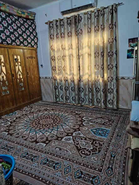 بيت زراعي البيع طريق السنية قرب معمل الكاشي المساحة 200 بناء طابوك وساس كونكريت سند 25 وبسمي الاتصال *********** ديوانية
