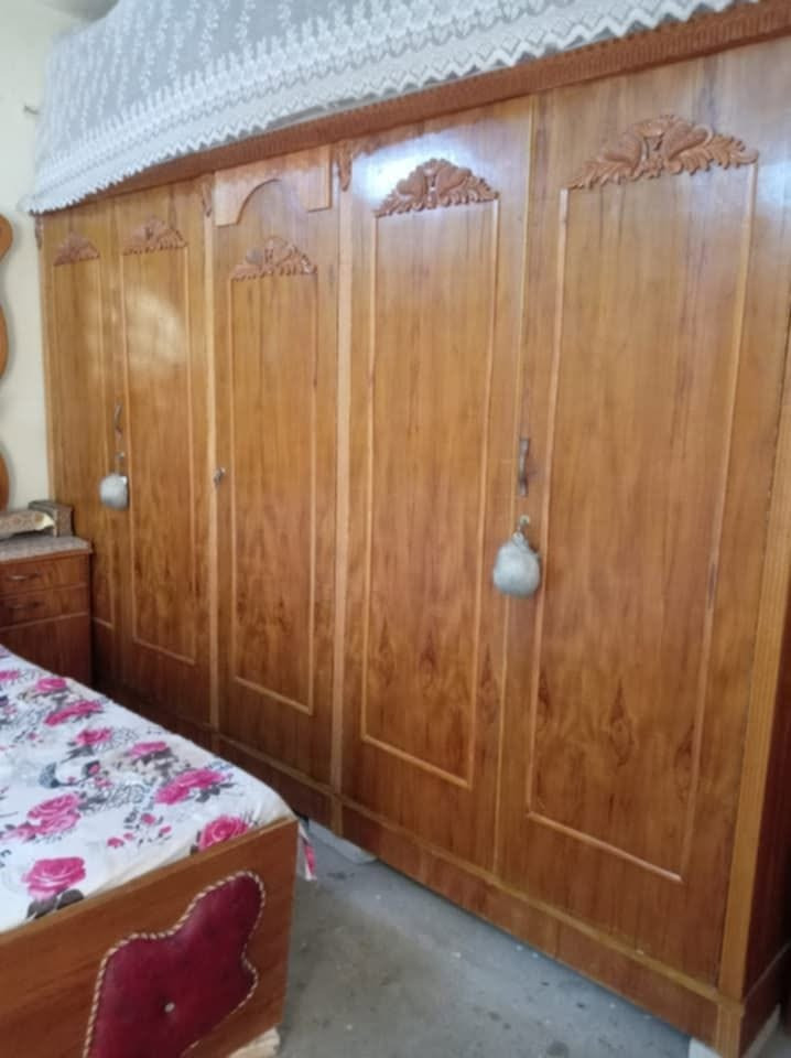 غرفه نوم صاج 5 ابواب نظيفه السعر 600 
العنوان موصل ايسر حي القدس


**إذا كنت صاحب هذا الإعلان وتريد حذفه لأي سبب، رجاءا أرسل رسالة إلى الدعم الفني**