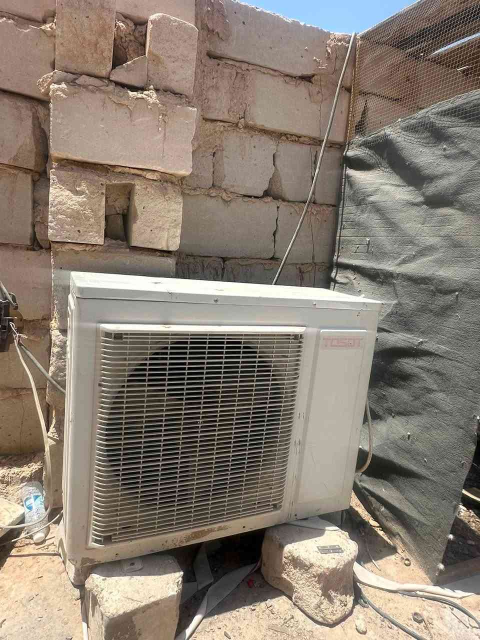 سلام عليكم سبلت TOSOTللبيع طنين شغال ثلج غاز R22 متواجد فقط واتساب  سعره 375مو شراي لا تخابر‬

‪***********
