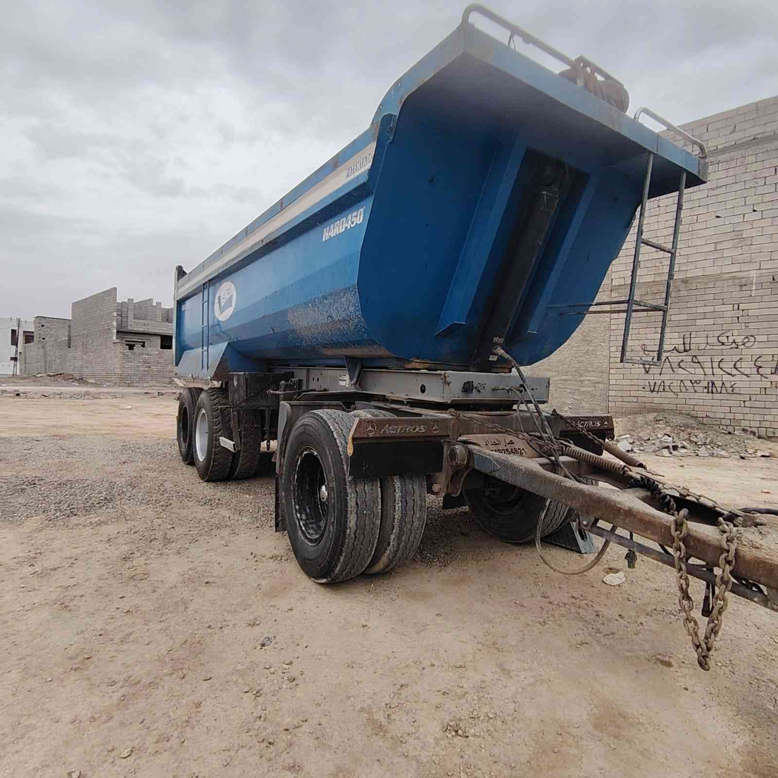 سلام عليكم/مقطوره للبيع المانيه تخم تاير مكفوله كفاله عامه وزنه خفيف جاهزه للشغل للا ستفسار ***********
