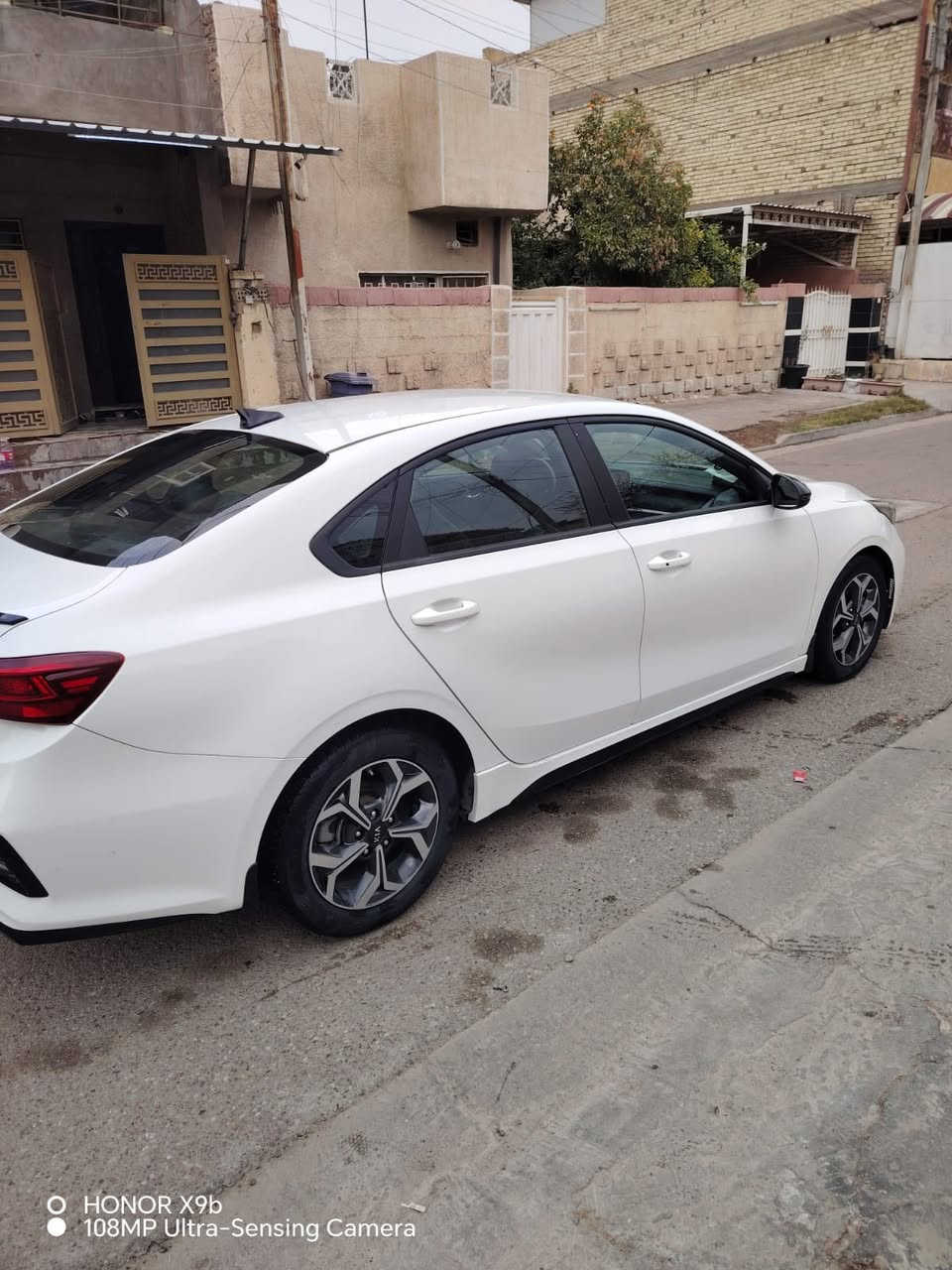 السلام عليكم
فورتي 2021 امريكي جيتي لاين حادثها جاملغ وبنيد محرك 2000 كير AT فول مواصفات بصمه تشغيل وأبواب وجنطه رادار اشاير مري كامره دواره شاشه اعطال وبعد بيها هواي مواصفات 
مواصفات جيتي لاين معروفه 
رقم بغداد دولي تحويل مباشر 
جميع التفاصيل مرفقه بالمنشور
السياره جاهزه من كلشي 
ماشيه 81 ميل وقابله للزياده 

العنوان بغداد حي العامل 
السعر 128$ وبيها مجال

***********
