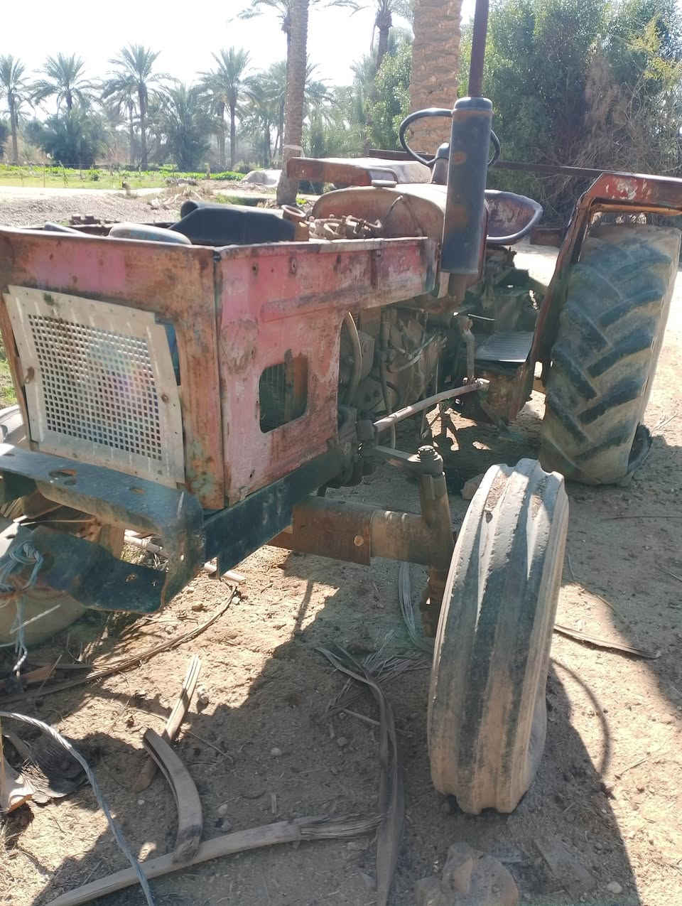 سلام عليكم مكينه عنتر للبيع موديل 1970شغاله سلف جديد....المكان بابل ،ناحيه النيل (السعر 2500)وبيه مجال 
للستفسار ***********
