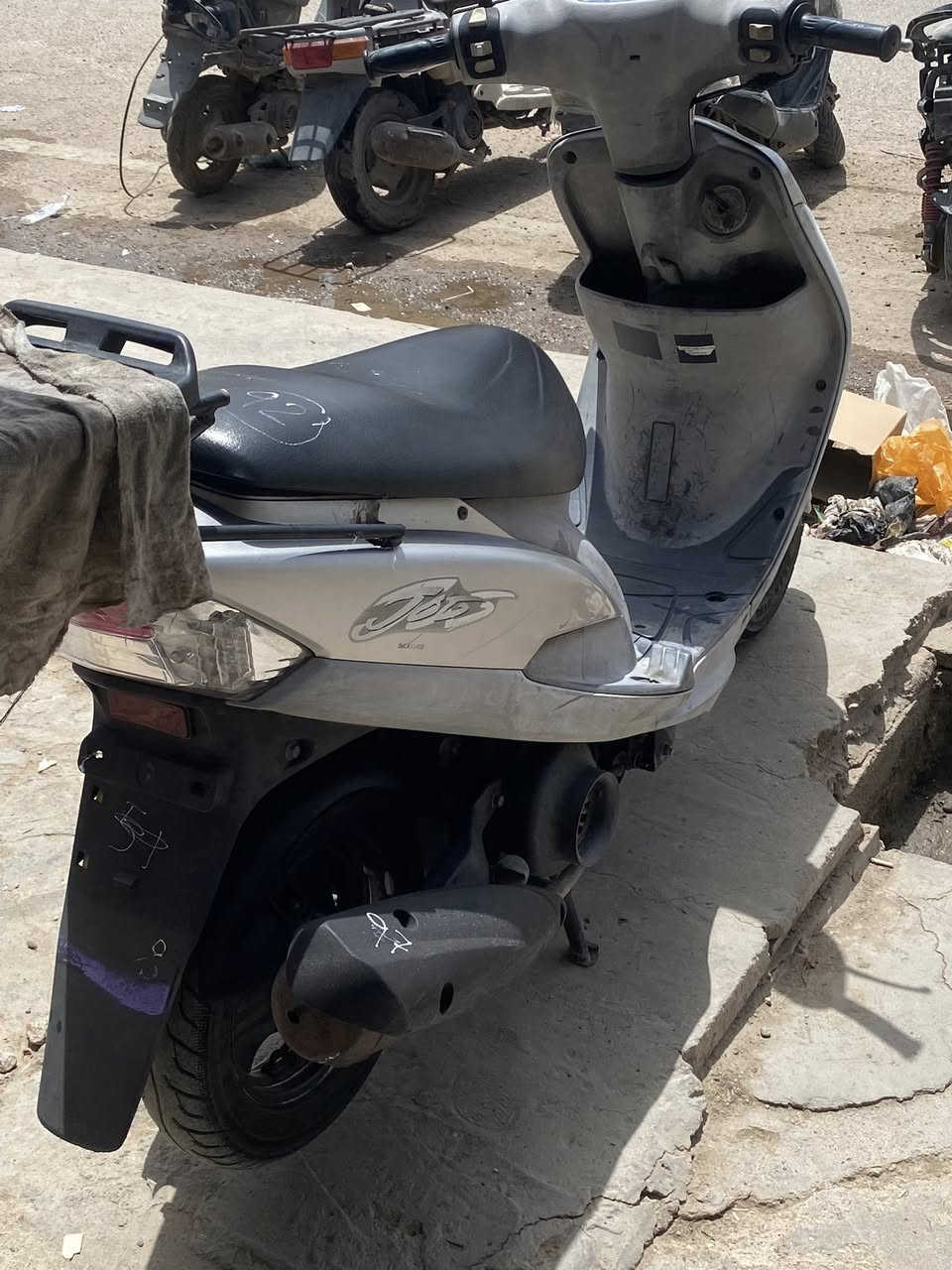 سلام عليكم منغولي كفاله عامه من تاير للتاير كله وضع شركه بغداد بل بلديات ٦٥٠هاتف ***********
