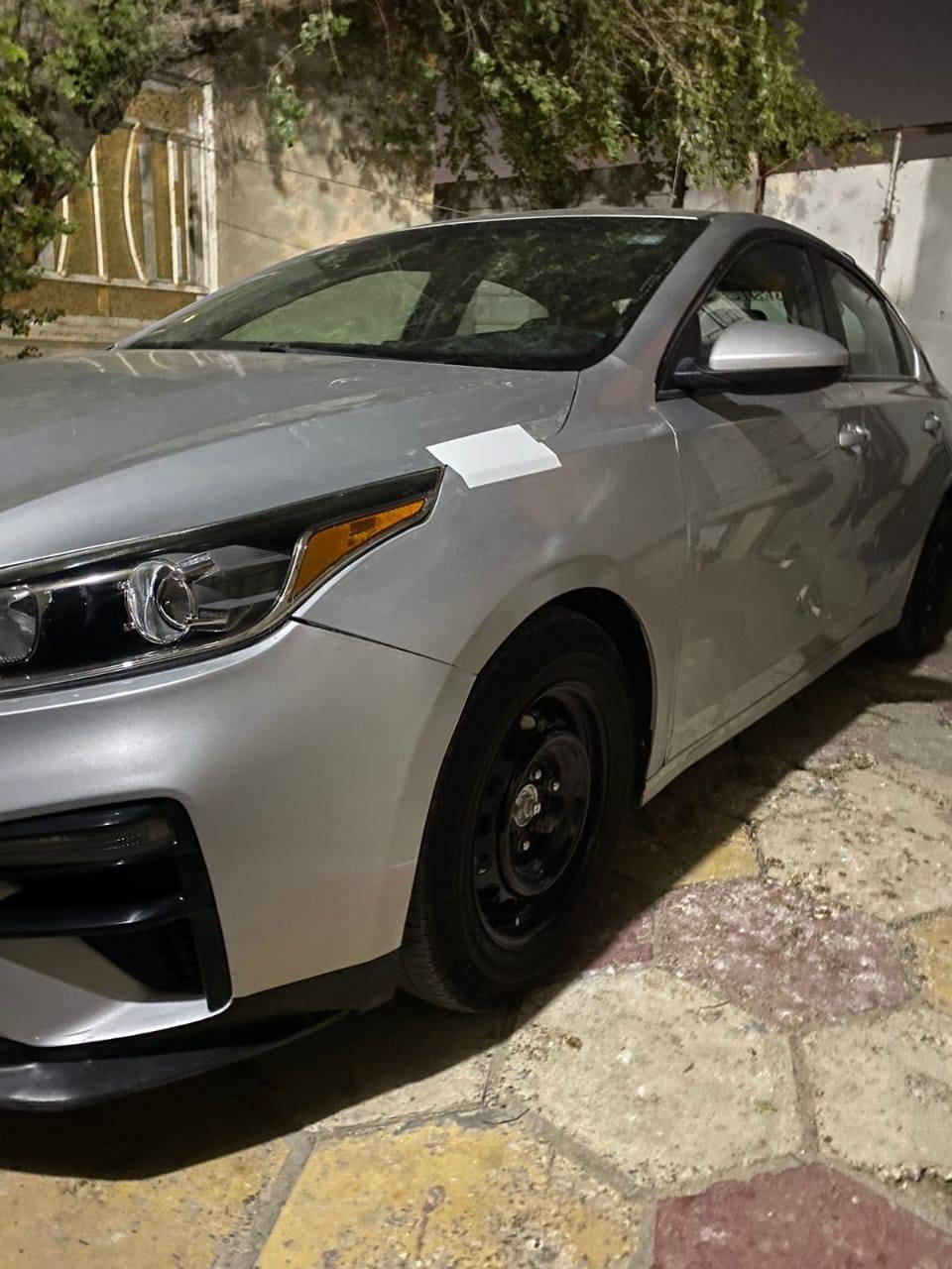 فورتي 21 معوقين بغداد جاهزه للوكاله بئسم بنيه سياره جديده دخول 23 ماشيه 80..  كير محور AT المرغوب سياره حادثه جاملق وبنيد خفيف بس بنيد وجاملغ  مصبوغ     سياره جديده وحلا من صور. دوشمه كشنات + ارضيات كامره رادار امامي + خلفي تخم تاير جديد من هاذ دلوب لياباني ما عايزه شي سياره مكاني بصره سعر 120. رقمي ***********
