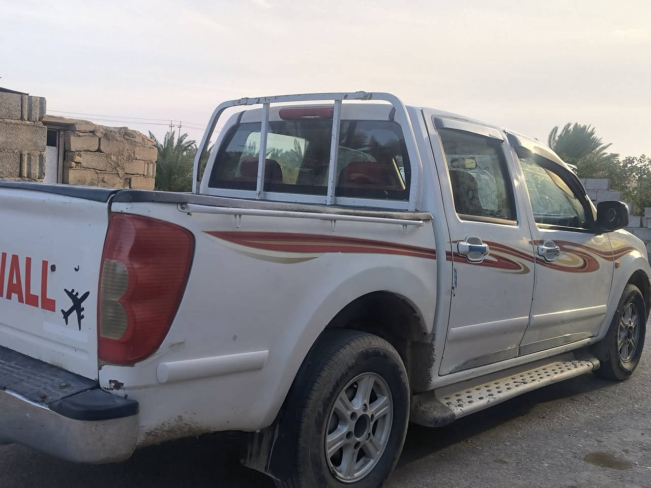 السلام عليكم كريت ويل موديل 14رقم بصره مكان السيارة واسط قضاء الحي معروض 68وبيه مجال بسيط إتصال ***********
