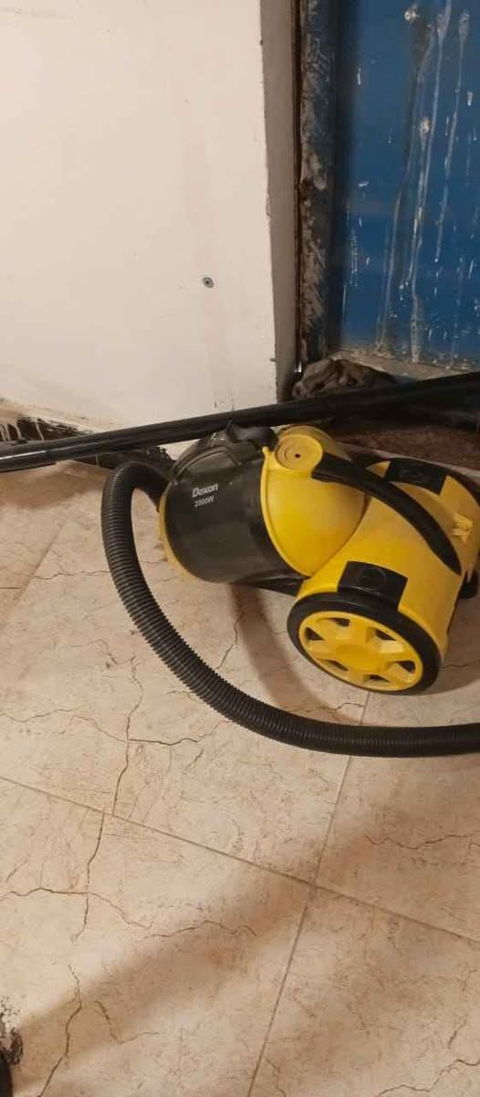 مكانس كهربائه عدد 3 نظافه تقريبا 100/100 بيع جمله فقط رجآ اعتذر ما ابيع مفرد  سبب البيع لغرض السفر لجادين بلشراء المراسلة واتساب *********** العنوان ادويد  ملاحضه مكلف بنشر المنشور مع العلم اخذ عموله من البايع والمشتري كل شخص 10 الاف. لأني مكلف بنشر مع جزيل الشكر والتقدير لإدارة الاكروب وربي يحفظ الجميع انشالله البصرة, العراق
