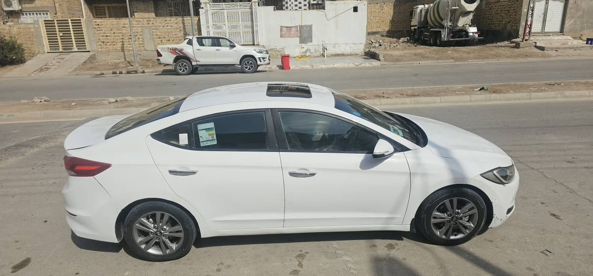 هونداي النترا 2017 خليجي فول مواصفات  جاهزه بيهه صبغ قطعتين موضح مكينه 2000 دوش سعرهاا 118للاتصال *********** عمارة, ميسان
