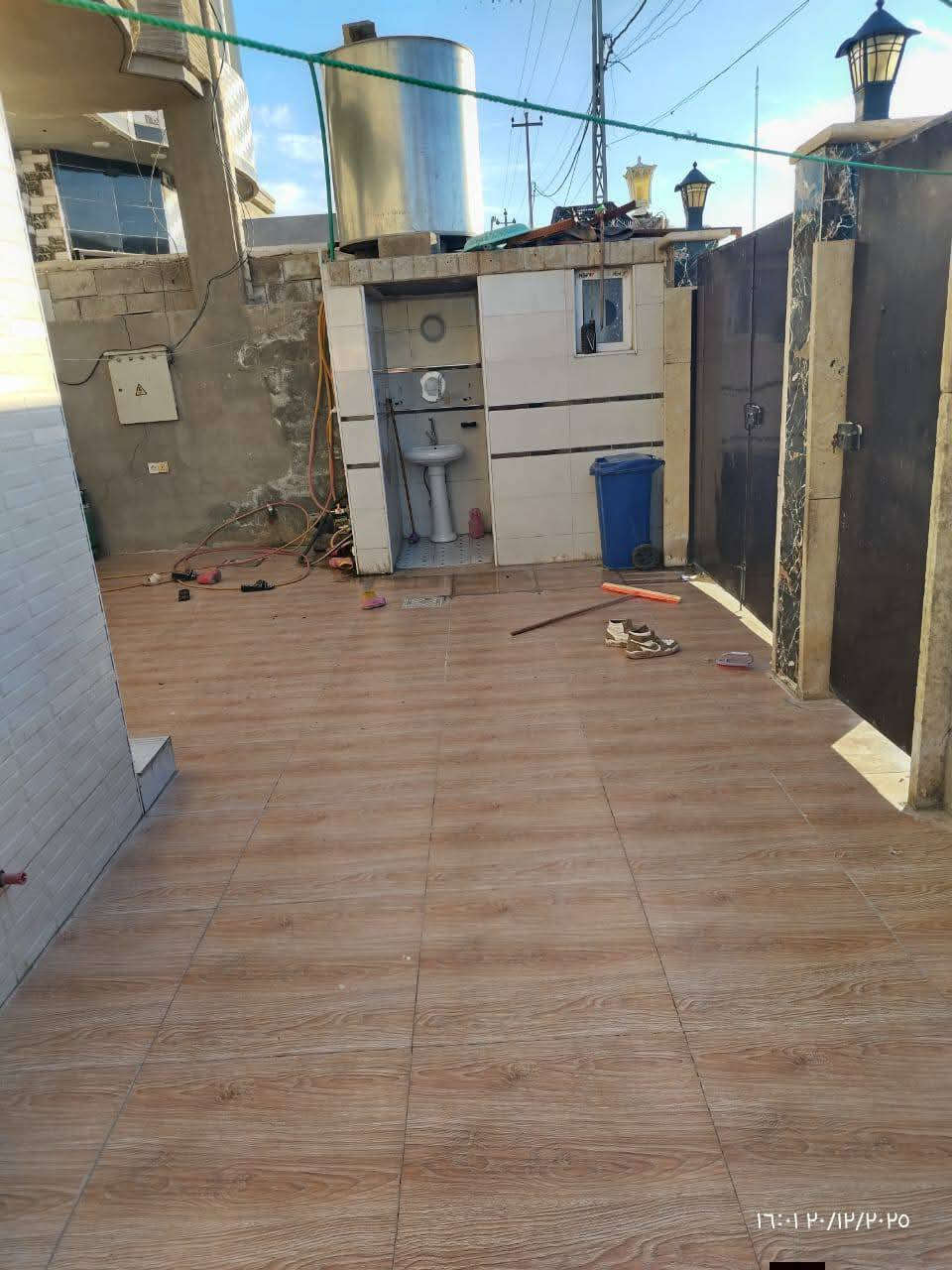 #عروض_مكتب_عـطـاء_الموصل

دار للبيع 

حي السماح الثانية 

قرب المكتب 

المساحة 200 م واجهة 10 م

غرفتين نوم واستقبال وصاله ومطبخ وصحيات وبيتونه 

خدمات كامله ماء كهرباء تبليط 

سند طابو الزهور 

***********

***********

***********
