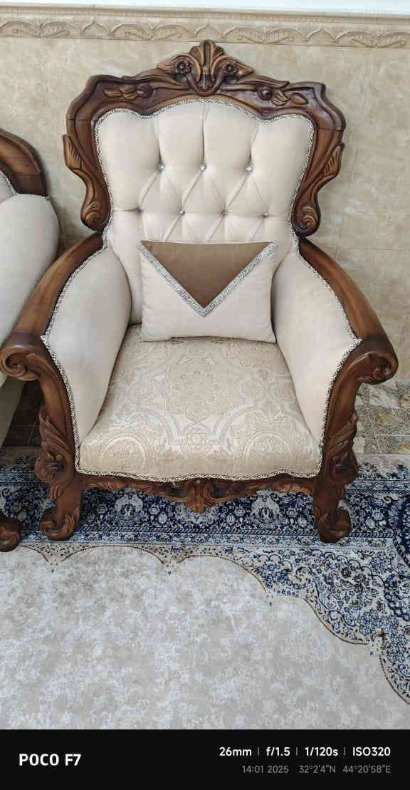 تخم تركي زان ١٠ نفرات نظيف لا كسر ولانازل مليون وربع بحي الجامعه ***********
