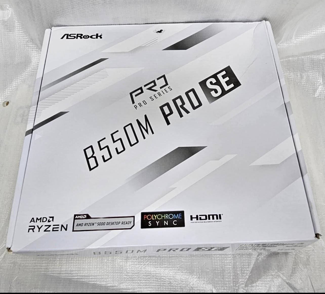 السلام عليكم، عندي هاي القطعات للبيع
Motherboard ASRock B550M PRO SE
جديدة — 180 ألف

Motherboard X99
جديدة — 50 ألف

Case Snowman
ويا 5 الفانات، جديد وما مستخدم — 100 ألف

SSD NVMe Kingston 1TB
جديد — 180 ألف

Power Supply Delta 750W Premium Plus 80
جديد — 100 ألف

السعر بيه مجال للمفاصلة لكل قطعة، وإذا تاخذهن كلهن أسويلك سعر زين.
توصیل متوفر لكل المحافظات


**إذا كنت صاحب هذا الإعلان وتريد حذفه لأي سبب، رجاءا أرسل رسالة إلى الدعم الفني**