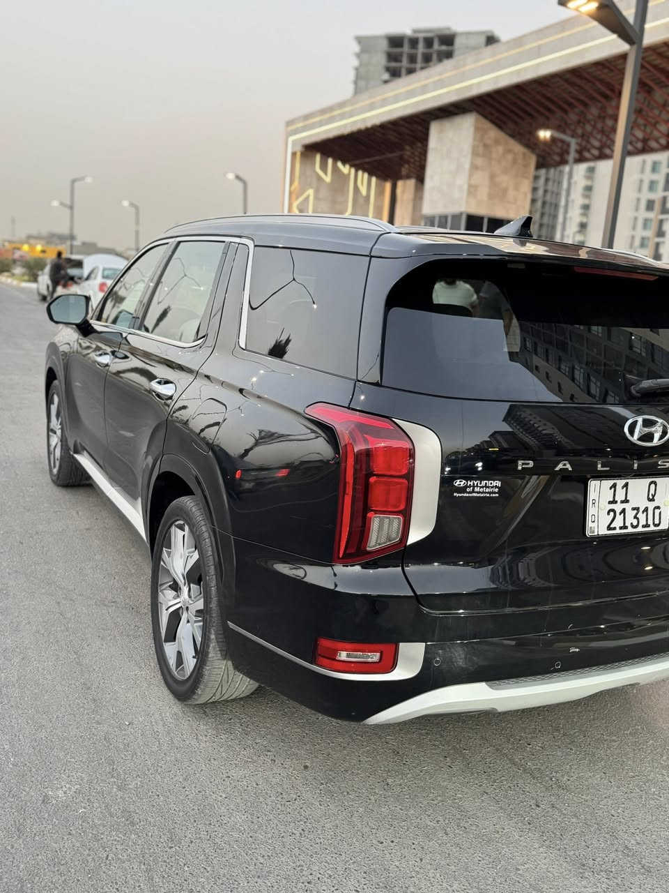 السلام عليكم
للبيع  هونداي بلسايد 2022 limted لون اسود 
حادث كما موظح بالصوره حادث أمريكا فقط 
مكينه كير على وضع الشركه 
ايرباكات جميعها سليمه داخل ابيض ملكي 
بجم كبس على وضع الشركه برغي ممفتوح 
سياره احلى من الصوره
رقم بغداد جديد

المواصفات 1/1
مكينه 6 سلندر 3800
دبل فتحه خلفيه واماميه 
بصمه تشغيل + ابواب 
تشغيل عن بغد
كشن خزن ميموري 
شاشه عرض ( داتاشو )
4كامرات 360 درجه
رادارات 360 درجه 
حساسات امامي + خلفي 
جنطه كهرباء 
شفتات ستيرن 
كيجات الكتروني 
كشن منفصل vip
كشنات حار + بارد + تدفئه ستيرن 
كشنات كهرباء 
اوتو هولد 
تبريد منفصل 3 قطع 
بردات ابواب 
تبريد مركزي 
سايد بريك بصمه
قياده ذاتيه
5 انظمه قياده 
شحن وايرليس 
أناره محيطيه متعددة الالوان
سستم صوت harmen kardon
وباقي المواصفات المعروفه 
مكاني بغداد 
السعر // 224$ وبيها مجال بسيط
***********
متوفر واتساب
