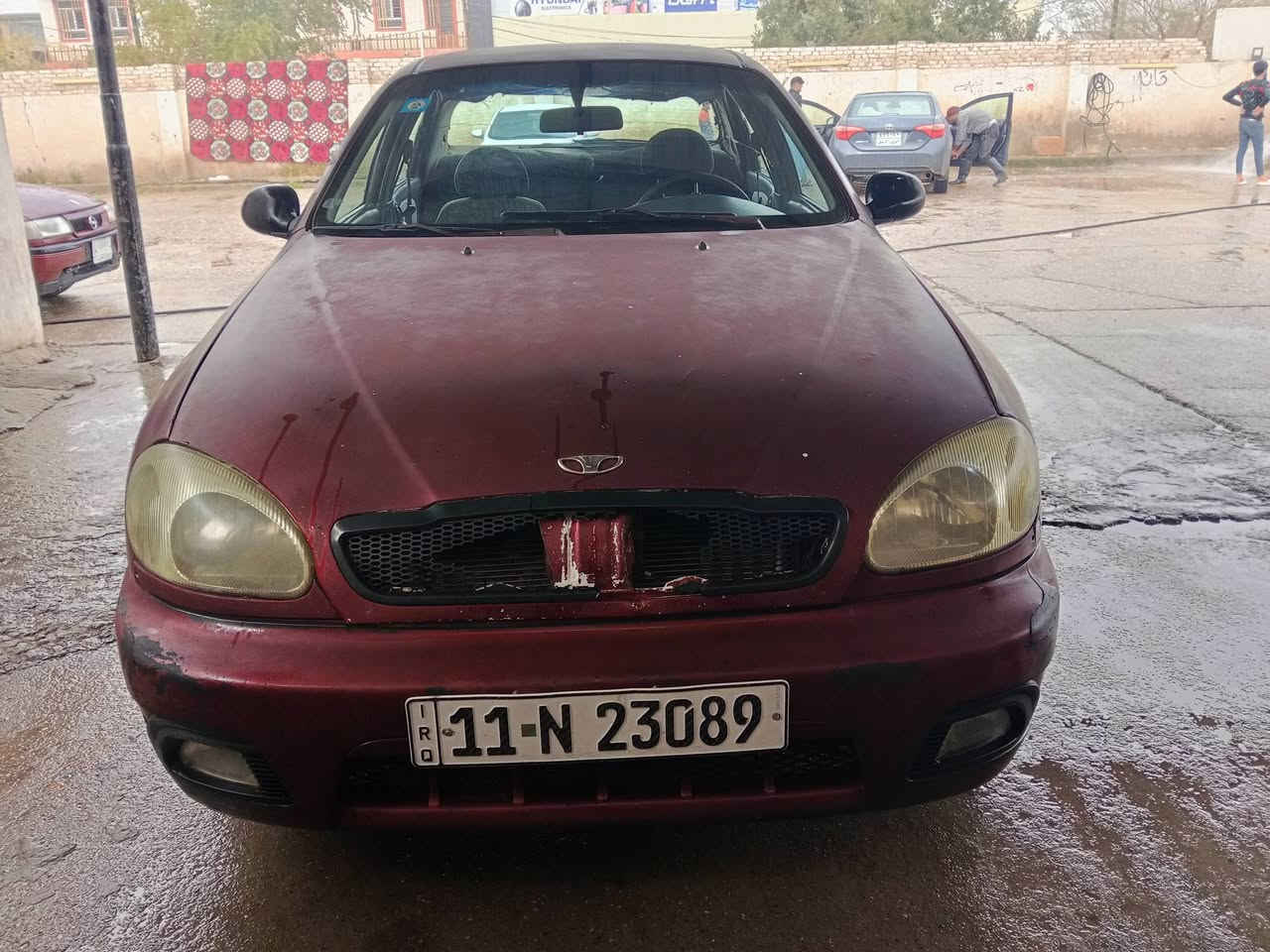 السلام عليكم ،،،، دايو لانوس موديل 1997 رقم بغداد مشروع وطني  تحويل مباشر السيارة حلوة ومابيها اي ضربه بس جاردة  تبريد گير محرك كلها شغاله صدر مرتب داخلها جديد السعر 27 وبيها مجال ،، رقم الهاتف *********** غير متواجد خاص
