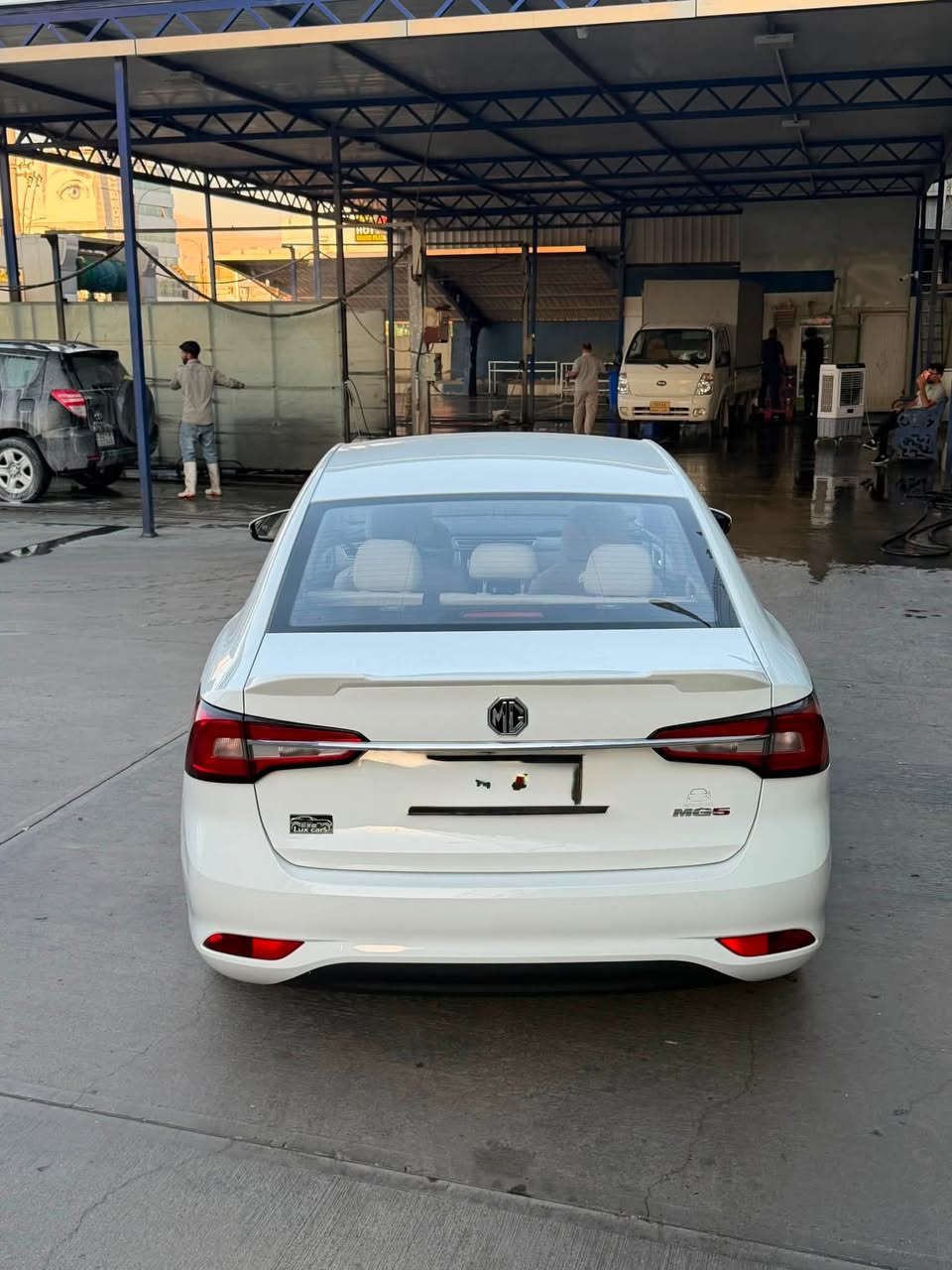 سەرەتا بە ناوی خودای گەورە
Mg5 standard plus
2025
30000 km 
سەیارەکە بێ بۆیاخە 
سعری ١٠٨ گەڵا و مەجالێکی کەم
***********
