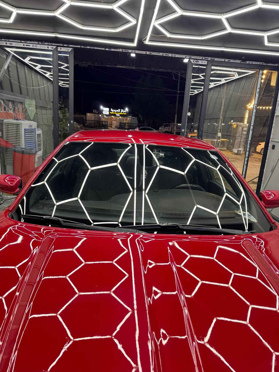 سلام عليكم جارجر 2016 
احمر شذري 
سياره وارد امريكي كلين تايتل 
بيهه ملاحظات صغيره جاملغ جهه عكس السايق بي بارد خفيف مثل ماموضح بالصور بدون صبغ 
وربع البنيد مصبوغ اثر حرك بي بي اف افلام حمايه 
موجود مقطع مالتهه سابقاً قبل الصبغ 
سياره نضيفه بمعنى الكلمه استخدام شخصي
 سعرهه 198$ 
للأستفسار : ***********
متوفر واتساب بغداد, العراق
