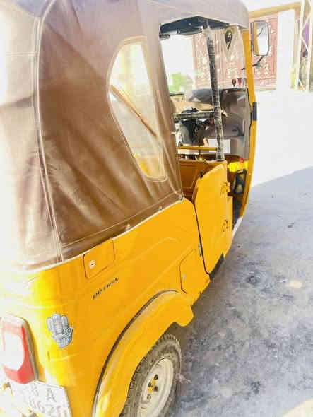 تكتك 21نضيفه تكتك خير من الله 

رقم وسنويه تحويل ثاني يوم 

7500وبيه مجال حك الجيه 

ما موجود عل خاص 

الرقم***********
