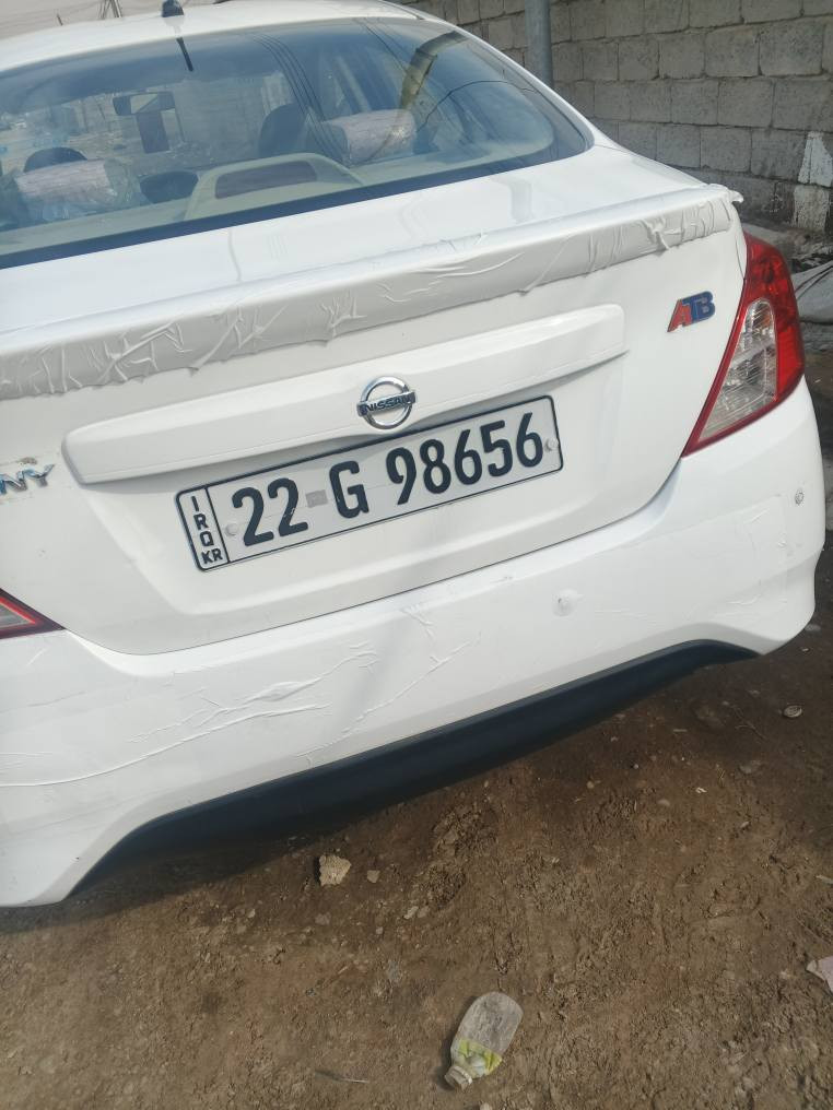 نيسان سني موديل 25ماشيه 20الف كيلو مكفوله بس اصبعين حافه الباب الجوة بارد والباقي مكفول رقم اربيل هزة جديدة/*********** المدائن, بابل
