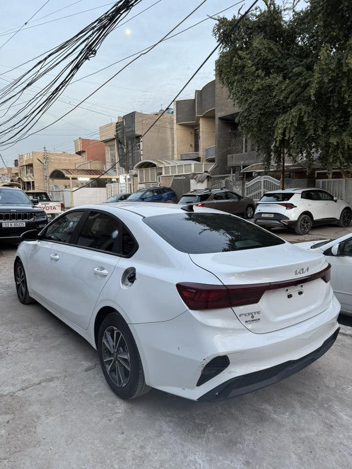 السلام عليكم فورتي 2024 دخول جديد 

بدون ايرباك سيارة مكفولة من شاصي واللغد والدواخل
ماشيه 21 الف

بيها تبديل جاملغ وصبغ + بيبان صبغ ، وبيها جاملغ تكحيل 

رصعات خفيفه بلقماره مال نقل ، وبيها شخوط يرادله تكحيل وبولش فقط ماعندي مجال اكملها

سعرها ١٤٢ ورقة وبيها مجال مكاني بغداد حي البنوك 

***********
