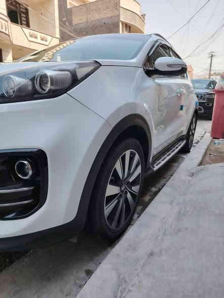 سبورتج 2017 خليجي
ماشية 97
تحكم ستيرن جهتين
شاشة كبيرة
كامرة دوارة
حساس امامي وخلفي
بصمة تشغيل وابواب
جنطة كهرباء
تبريد قطعتين جديد ثلج
دوسات اصلية تحمل وزن 200
مبولشة ومشمعة
صدر خير من الله
جاهزة من كلشي
رقم بغداد
بيها 3 مكانات بارد كلش صغار عدا واحد بي شخط مكحل
مكاني بغداد
***********
السعر مااذكره لأن مع احترامي اكو ناس ماتخاف الله
