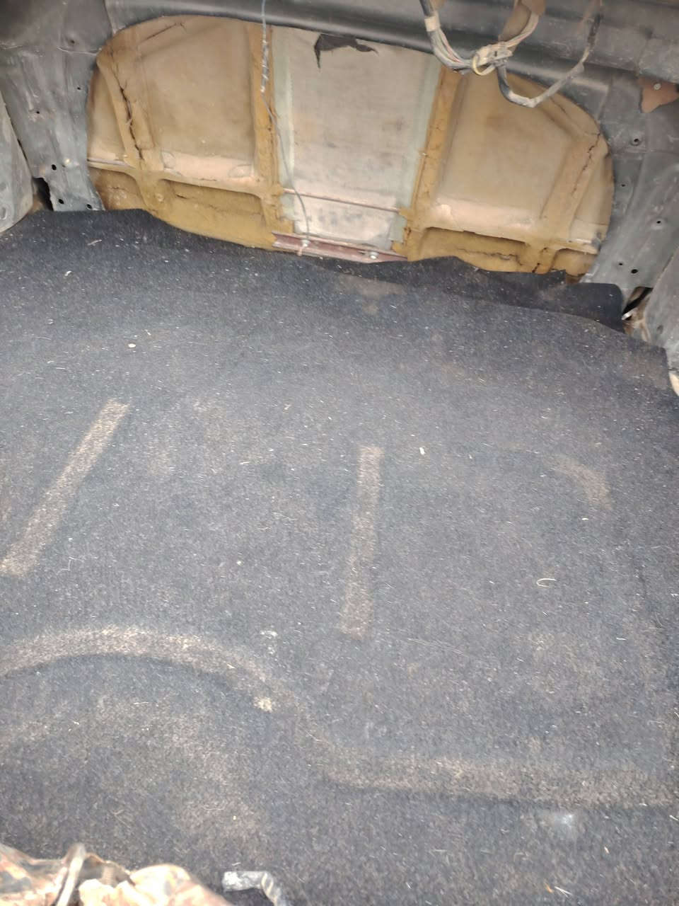 كورلا 92رقم نينوى دولي بسمي شرط تحويل تريد وكاله كير ومحرك خير من الله سياره جاهزه السعر 47 وبيها مجال قليل رقم الهاتف  ***********
