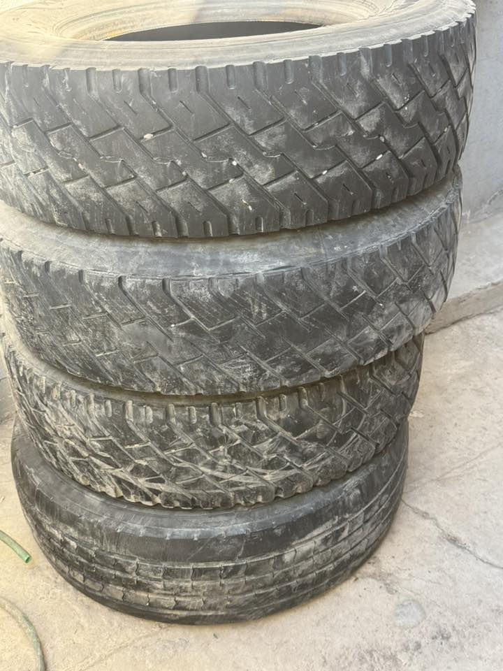 السلام عليكم اربع ويالة اتيكو  مال وحش  نظاف وياهن 6تايرات نظيفات حجمهن 65 للبيع .. مكانهن بغداد الدورة ***********
