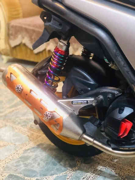 سلام عليكم سكنس جبلي للبيع دراجة خير من الله نكرة سلف بكل قوت مكينة تخبل شلعة معدل دراجة بلادية كهرباءيات كلهة شغالة اي نقص ما بيهة مكاني بغداد كفاءات العبيدي *********** سعر مليون وا ميتين ١٢٠٠ وبيهة مجال
