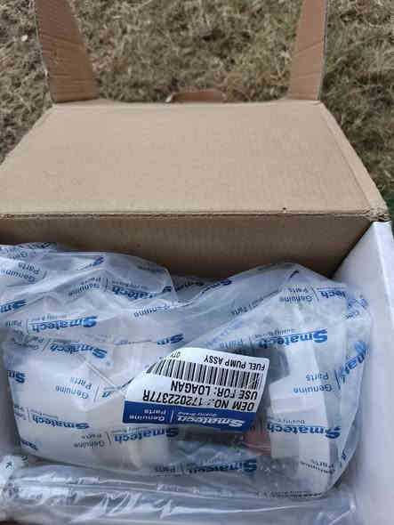 السلام عليكم 
للبيع ادوات رينو داستر 2018
 دبل امامي عدد 2 جديد
دبل خلفي عدد 1 جديد
زوج مري جانبية بلادي
مسجل بلادي
كفر مسجل بلادي 
قاعدة فيت بم جديدة
ابيع شلعة وما عندي توصيل تجيني للبيت تاخذهن
السعر 200000
*********** بغداد
