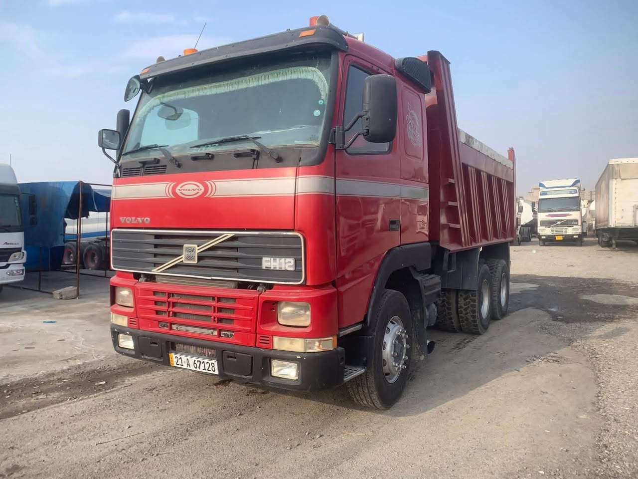 ????مكلف بل نشر سلام عليكم للبيع فالفو موديل 1997شخاطه رقم سليمانيه جديد سنويه لل2031  تحويل مباشر محرك 380لاصرف ولا بخاركير3×3سياره مكفوله قماره نضيفه تبريد ويه السويج شاصي بلادي طويل بدي 14متر مجموعه توبتلاين سعر245وبيه مجال حك الجيه فقط مكان السياره بغداد المدائن ناحيه الوحده رقم صاحب السياره  *********** أحمد ألزبيدي
