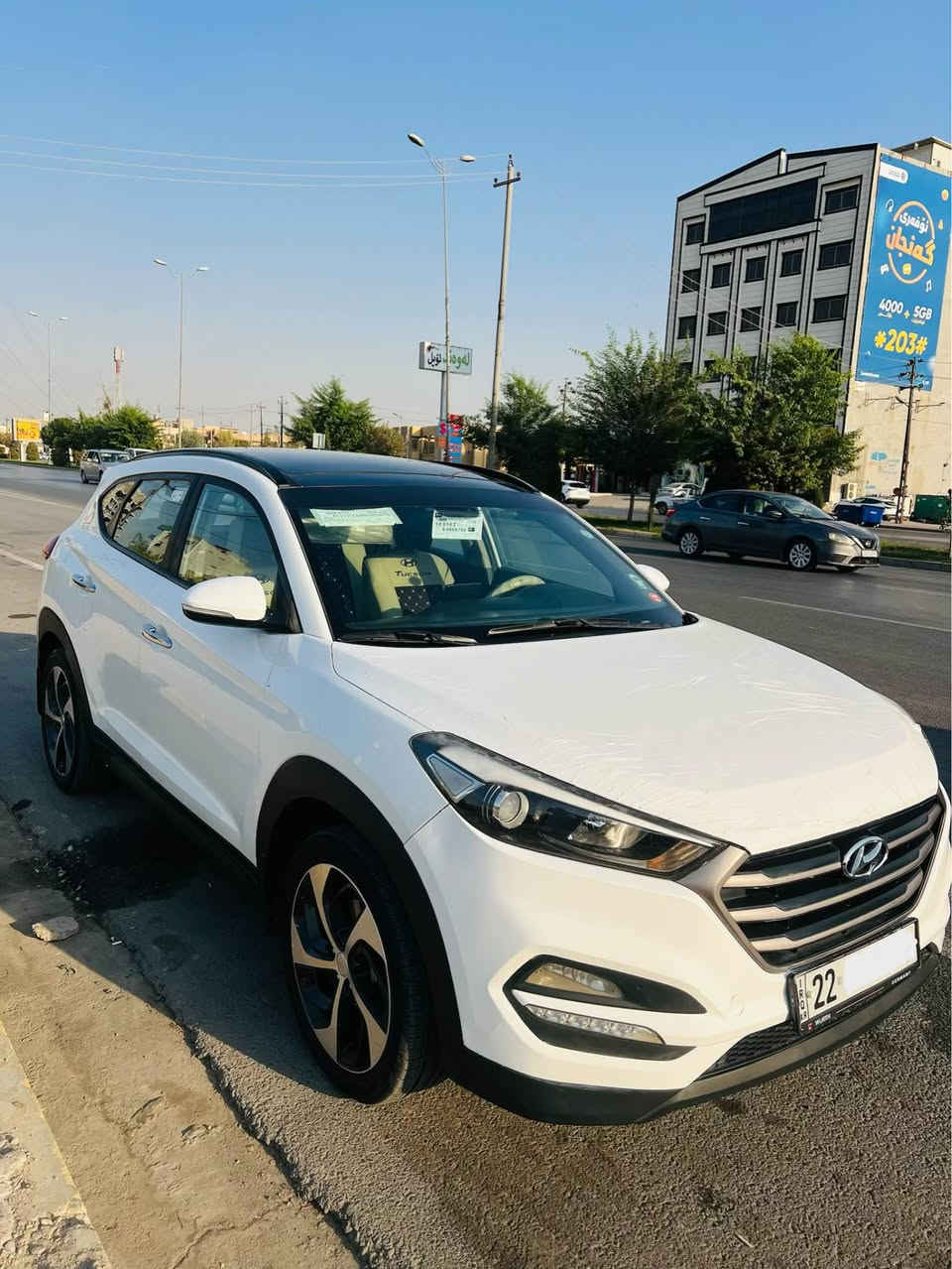 توكسان موديل ٢٠١٨ وارد خليجي 
سياره بدون ضبخ  فول فول مواصفات 
پانوراما ___ كوشن كاربا 
ماشي ١٠٩ الف حقيقي  سنوي رقم جديد 
٢مكان اضغير بارد ~~~ سعر ١٨٥ مجال قليل 
*********** ~~~~مكان اربيل 
محرك گير شرط مامفتوع أربيل, العراق
