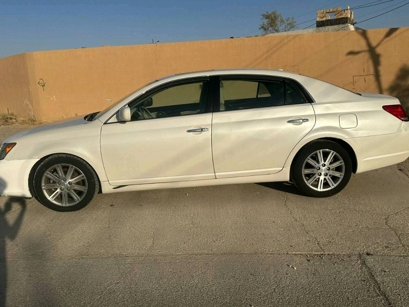 افلون 2010 خليجي فول  للبيع /بيه 3قطع صبغ بدون معجون بدون دواخل شوي بارد  جاملغ امامي ايمن سياره محرك كير صدر تبريد كله كفاله سعر 137بيه مجال مكانه الأنبار القائم مدينه السكنيه رقم الهاتف ***********