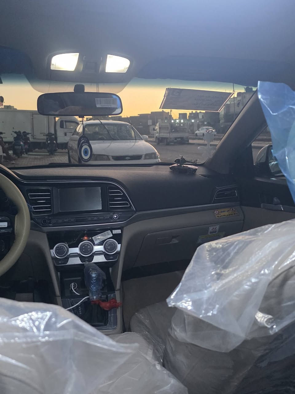 سلام عليكم الانترى للبيع مديل 2019 سياره فول عده البصمه مكينه 2000سياره جاهزه للخير ماعايزه برغي سنويه لل 2030 بسم شركه تريد وكاله اوتحويل سياره مكفوله من ضربه وفتح وصبغ عده بارد بصيط بجاملغ الامامي مكاني نجف مشخاب الاستفسار ***********
