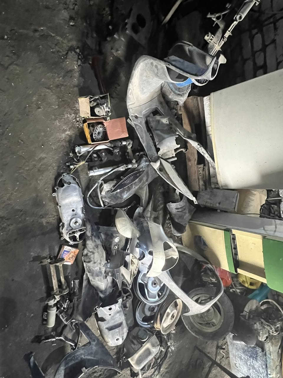 السلام عليكم خراض ماكس كلشي متوفر وكلمن وسعره ***********
