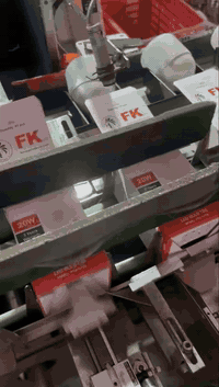 وهناك من يعمل من اجل إيصال هذه المنتجات الجيدة إلى من يستحقها ولا احد ...