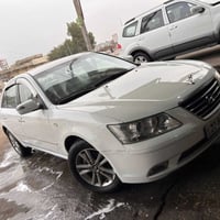 سياره سوناته موديل 2009 سياره جاهزه من كل نواحي تبريد شغال صدر امامي خ...