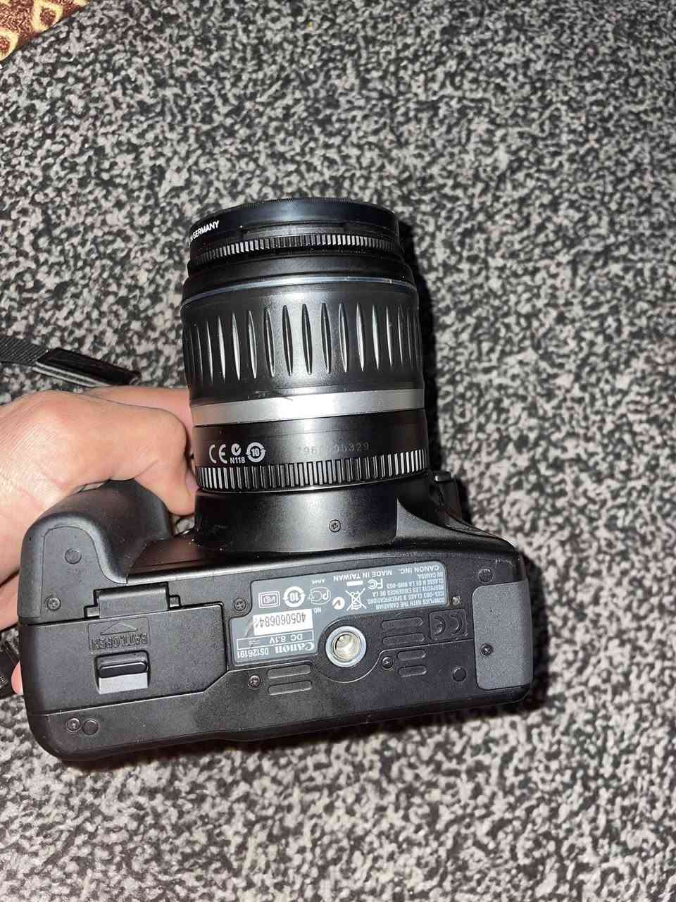 كانون D1000
ملحقاتها
بطارية
شاحنة
ميموري 
ملاحضه شتر الكامرة٥٠٠٠
السعر٢٠٠الف
مكان الموصل


**إذا كنت صاحب هذا الإعلان وتريد حذفه لأي سبب، رجاءا أرسل رسالة إلى الدعم الفني**