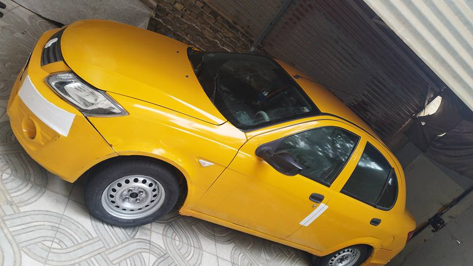 السلام عليكم سيارة ساينة لبيع 2018 مكفولة من الضربة والتبديل مكينة بيهة تبخير كير نضيف حدادية جديدة سنوية صاقطة تأخذ مصفر هيئة وغرامات البصرة القبلة السعر 40 رقم هاتف *********** البصرة, العراق
