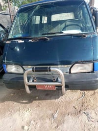 سياره كيه بسته مكينه وكير وكسن شرط تخم تاير  توخل نضيفه 07863568646